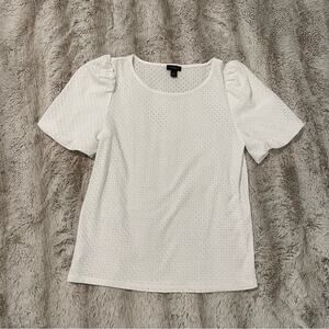 New‎ Ann Taylor White Eyelet Poof Sleeve Blouse